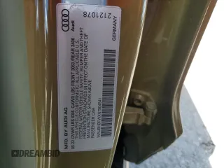 2022 Audi RS e-tron GT z VIN WAUBHBFWXN7904541, wystawiony jako Copart lot #68877093 z przebiegiem 2676 mil mil oraz . Historia ofert i sprzedaży dostępna na DreamBid. Obrazek 15.