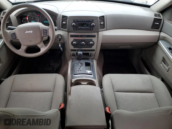 2007 Jeep Grand Cherokee Laredo z VIN 1J8HR48P17C616924, wystawiony jako Copart lot #43390805 z przebiegiem 180 141 mil mil oraz Szkoda całkowita • Salvage title. Historia ofert i sprzedaży dostępna na DreamBid. Obrazek 8.