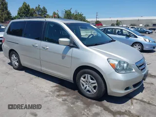 2005 Honda Odyssey EX-L with VIN 5FNRL38725B113815, listed as a IAAI auction lot 42754724 with 179,214 mi miles and . Bid and sale history available at DreamBid. Image 1.