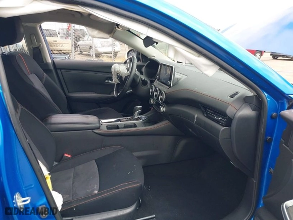 2020 Nissan Sentra SR with VIN 3N1AB8DV9LY258646, listed as a IAAI auction lot 41949641 with 64,547 mi miles. Bid and sale history available at carsss.com. Image 5.