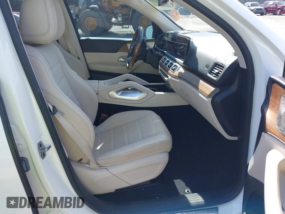 2022 Mercedes-Benz GLS 450 with VIN 4JGFF5KE6NA716736, listed as a IAAI auction lot 42269189 with 50,929 mi miles and . Bid and sale history available at DreamBid. Image 5.