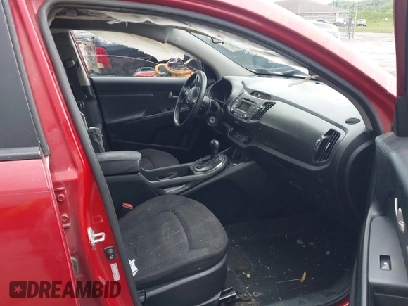 2012 Kia Sportage LX with VIN KNDPB3A23C7311640, listed as a IAAI auction lot 42258206 with 220,000 mi miles and . Bid and sale history available at DreamBid. Image 5.