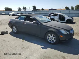 2011 Mercedes-Benz E 350 с VIN WDDKK5GF7BF084883, выставлен на аукционе Copart как лот 69844494 с пробегом 41 764 миль миль и Списание • Salvage title. История ставок и продаж доступна на DreamBid. Изображение 4.