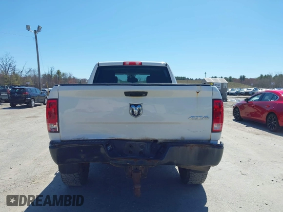 2014 Ram 2500 Tradesman with VIN 3C6UR5CL4EG200478, listed as a IAAI auction lot 42005676 with 179,319 mi miles and . Bid and sale history available at DreamBid. Image 16.