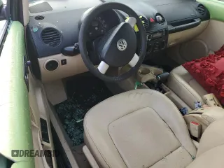 2004 Volkswagen Beetle GLS с VIN 3VWCM31Y54M326917, выставлен на аукционе Copart как лот 74971544 с пробегом Не указан миль и На запчасти • Non repairable. История ставок и продаж доступна на DreamBid. Изображение 8.