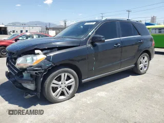 2014 Mercedes-Benz M 350 z VIN 4JGDA5JB2EA428080, wystawiony jako Copart lot #53898735 z przebiegiem 121 566 mil mil oraz Szkoda całkowita • Salvage title. Historia ofert i sprzedaży dostępna na DreamBid. Obrazek 1.