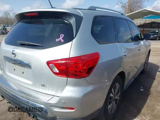 2017 Nissan Pathfinder SV with VIN 5N1DR2MNXHC603746, listed as a IAAI auction lot 41736575 with 174,439 mi miles and . Bid and sale history available at DreamBid. Image 4.