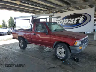 1991 Toyota Pickup с VIN JT4RN81A8M0064727, выставлен на аукционе Copart как лот 61271465 с пробегом 226 758 миль миль и Списание • Salvage title. История ставок и продаж доступна на DreamBid. Изображение 4.