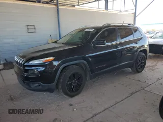 2016 Jeep Cherokee Latitude with VIN 1C4PJMCB6GW182438, listed as a Copart auction lot 47553745 with 106,160 mi miles and Salvage Title. Bid and sale history available at carsss.com. Image 1.