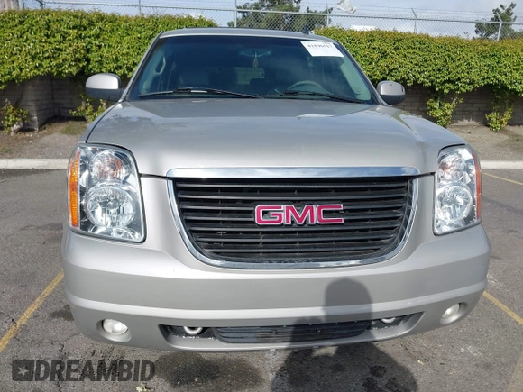 2007 GMC Yukon XL SLT with VIN 1GKFK16337J249607, listed as a IAAI auction lot 41896517 with 233,878 mi miles and . Bid and sale history available at DreamBid. Image 11.
