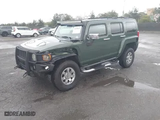 2006 Hummer H3 with VIN 5GTDN136368101786, listed as a IAAI auction lot 41538434 with 251,791 mi miles. Bid and sale history available at carsss.com. Image 2.