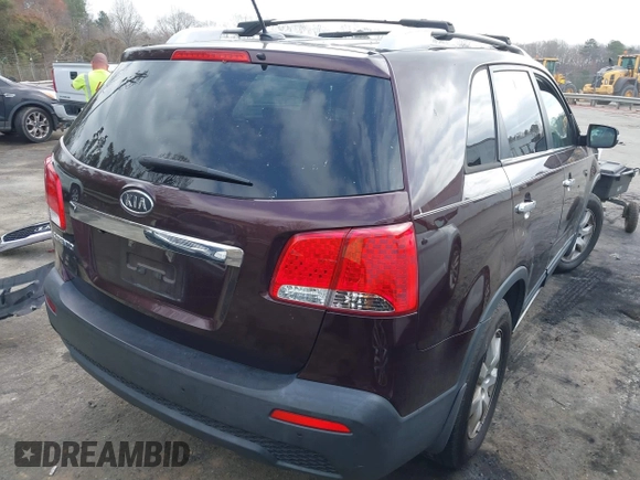 2011 Kia Sorento LX with VIN 5XYKT3A11BG162130, listed as a IAAI auction lot 41849206 with 1 mi miles. Bid and sale history available at carsss.com. Image 4.