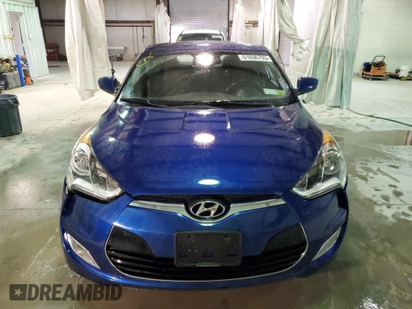2017 Hyundai Veloster with VIN KMHTC6AD4HU323833, listed as a Copart auction lot 61636793 with 86,431 mi miles. Bid and sale history available at carsss.com. Image 5.