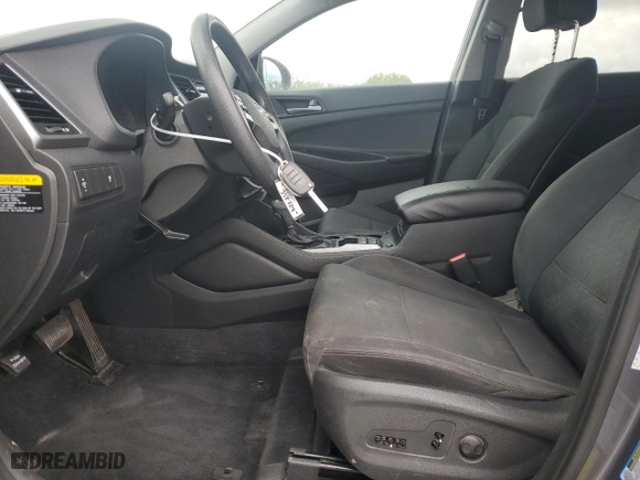 2016 Hyundai Tucson SE with VIN KM8J3CA42GU113994, listed as a Copart auction lot 52938635 with 135,645 mi miles and Clean Title. Bid and sale history available at carsss.com. Image 7.