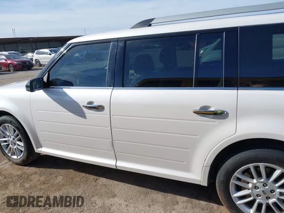 2018 Ford Flex SEL z VIN 2FMGK5C85JBA12888, wystawiony jako IAAI lot #41865380 z przebiegiem 160 425 mil mil oraz . Historia ofert i sprzedaży dostępna na DreamBid. Obrazek 15.