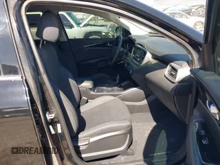 2018 Kia Sorento LX with VIN 5XYPG4A37JG431134, listed as a IAAI auction lot 41803871 with 139,818 mi miles. Bid and sale history available at carsss.com. Image 5.