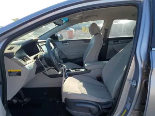 2016 Hyundai Sonata SE with VIN 5NPE24AF1GH303666, listed as a Copart auction lot 52843125 with 154,633 mi miles and Clean Title. Bid and sale history available at carsss.com. Image 7.