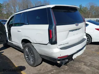 2023 Cadillac Escalade AWD V-Series with VIN 1GYS4HK9XPR137308, listed as a IAAI auction lot 41686211 with 46,513 mi miles. Bid and sale history available at carsss.com. Image 3.