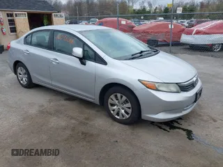 2012 Honda Civic LX z VIN 2HGFB2F5XCH589899, wystawiony jako IAAI lot #42098066 z przebiegiem 306 449 mil mil oraz . Historia ofert i sprzedaży dostępna na DreamBid. Obrazek 1.