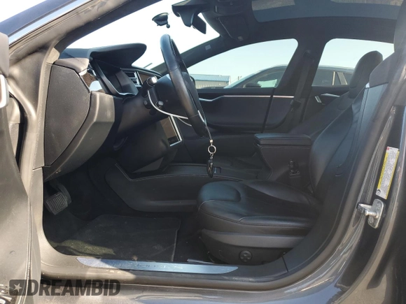 2017 Tesla Model S 100D с VIN 5YJSA1E2XHF185516, выставлен на аукционе Copart как лот 61816135 с пробегом 132 267 миль миль и Списание • Salvage title. История ставок и продаж доступна на DreamBid. Изображение 7.