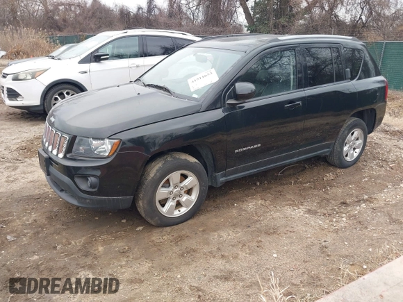 2016 Jeep Compass Latitude with VIN 1C4NJCEBXGD642680, listed as a IAAI auction lot 41511653 with 122,742 mi miles. Bid and sale history available at carsss.com. Image 2.