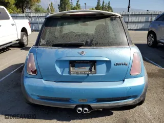 2004 MINI Cooper Hardtop S with VIN WMWRE334X4TD84365, listed as a Copart auction lot 67804884 with 0 mi miles and Clean Title. Bid and sale history available at carsss.com. Image 6.
