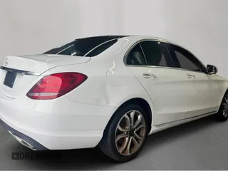 2015 Mercedes-Benz C 300 Luxury with VIN 55SWF4KB0FU020322, listed as a Copart auction lot 65088655 with 145,456 mi miles and Clean title. Bid and sale history available at DreamBid. Image 4.
