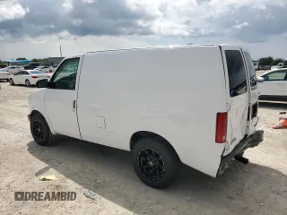 2005 Chevrolet Astro Cargo with VIN 1GCDM19X95B113405, listed as a Copart auction lot 72017174 with 92,864 mi miles and Salvage Title. Bid and sale history available at carsss.com. Image 2.