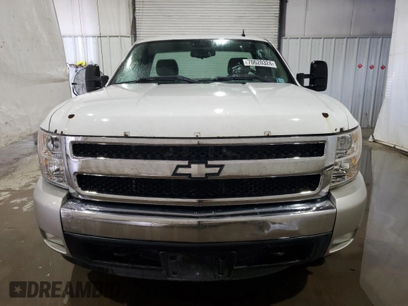2008 Chevrolet Silverado 1500 Work Truck with VIN 1GCEK14C18Z103431, listed as a Copart auction lot 70620324 with 150,579 mi miles and Salvage Title. Bid and sale history available at carsss.com. Image 5.