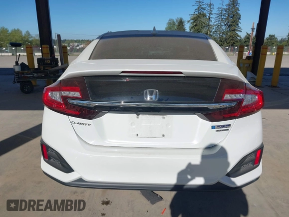 2018 Honda Clarity Plug-In Hybrid Touring with VIN JHMZC5F38JC003207, listed as a IAAI auction lot 42057987 with 35,420 mi miles. Bid and sale history available at carsss.com. Image 17.
