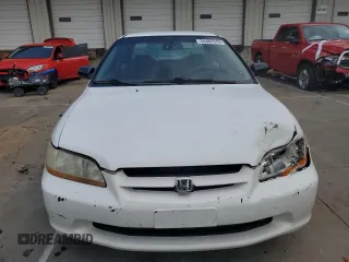 1998 Honda Accord LX z VIN 1HGCG1649WA066043, wystawiony jako Copart lot #54487645 z przebiegiem 210 789 mil mil oraz Szkoda całkowita • Salvage title. Historia ofert i sprzedaży dostępna na DreamBid. Obrazek 5.