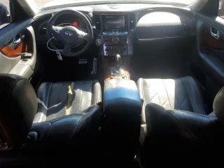 2010 Infiniti FX35 with VIN JN8AS1MU4AM800770, listed as a Copart auction lot 76324424 with 301,279 mi miles and Salvage Title. Bid and sale history available at carsss.com. Image 8.