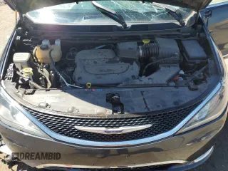 2020 Chrysler Pacifica Touring L with VIN 2C4RC1BG2LR209328, listed as a Copart auction lot 55634475 with 156,604 mi miles and Salvage title. Bid and sale history available at DreamBid. Image 12.
