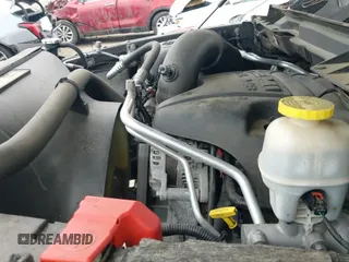 2017 Ram 1500 Laramie z VIN 1C6RR7NT6HS800740, wystawiony jako IAAI lot #42407150 z przebiegiem 85 323 mil mil oraz . Historia ofert i sprzedaży dostępna na DreamBid. Obrazek 20.