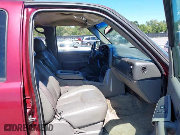 2004 Chevrolet Tahoe LS with VIN 1GNEC13Z74R207698, listed as a IAAI auction lot 42310462 with 255,218 mi miles and . Bid and sale history available at DreamBid. Image 5.