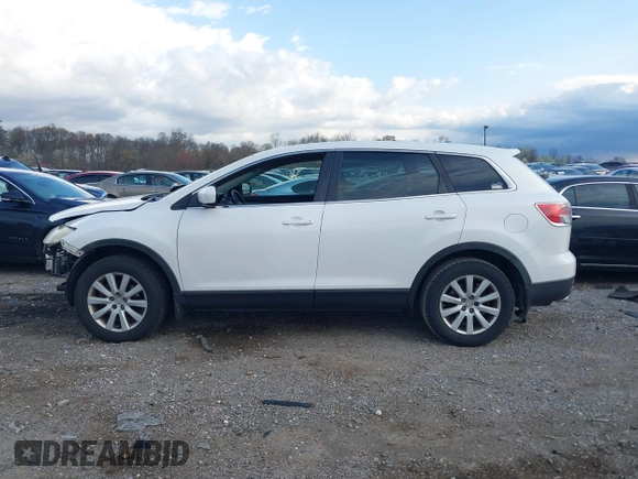 2009 Mazda CX-9 Touring with VIN JM3TB38V690174636, listed as a IAAI auction lot 42038133 with 181,947 mi miles. Bid and sale history available at carsss.com. Image 15.