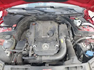 2014 Mercedes-Benz C 250 Sport z VIN WDDGF4HB8EA953301, wystawiony jako IAAI lot #42759812 z przebiegiem 147 545 mil mil oraz . Historia ofert i sprzedaży dostępna na DreamBid. Obrazek 10.