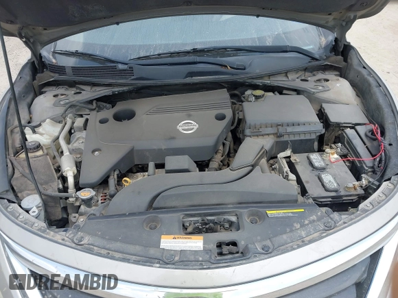 2015 Nissan Altima S with VIN 1N4AL3AP0FN341263, listed as a IAAI auction lot 42052040 with 137,546 mi miles and . Bid and sale history available at carsss.com. Image 10.
