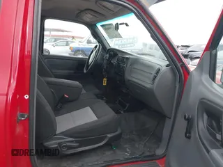 2005 Ford Ranger XL with VIN 1FTYR15E95PA58593, listed as a IAAI auction lot 41706058 with 129,282 mi miles. Bid and sale history available at carsss.com. Image 5.