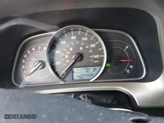2015 Toyota RAV4 XLE with VIN JTMWFREV5FJ036366, listed as a IAAI auction lot 41719264 with 224,333 mi miles. Bid and sale history available at carsss.com. Image 7.