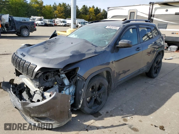 2020 Jeep Cherokee Altitude with VIN 1C4PJMLB3LD560205, listed as a Copart auction lot 77324144 with 53,665 mi miles and Salvage Title. Bid and sale history available at carsss.com. Image 1.