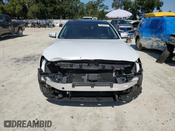 2017 Genesis G80 3.8L with VIN KMHGN4JE9HU175610, listed as a Copart auction lot 75983844 with 68,181 mi miles and Salvage Title. Bid and sale history available at DreamBid. Image 5.