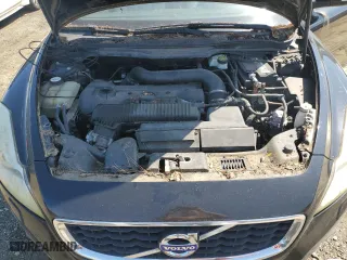 2011 Volvo C70 with VIN YV1672MC6BJ108636, listed as a Copart auction lot 68728354 with 184,174 mi miles and Clean Title. Bid and sale history available at carsss.com. Image 11.