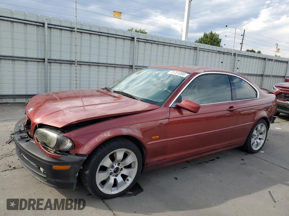 2001 BMW 3 Series 325Ci with VIN WBABN33441JW47519, listed as a Copart auction lot 70781094 with 147,819 mi miles and Salvage Title. Bid and sale history available at carsss.com. Image 1.