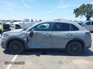 2024 Honda HR-V Sport with VIN 3CZRZ1H51RM758338, listed as a IAAI auction lot 42373837 with 13,953 mi miles and . Bid and sale history available at DreamBid. Image 14.