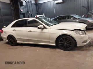 2011 Mercedes-Benz E 350 Luxury с VIN WDDHF8HBXBA480766, выставлен на аукционе IAAI как лот 42568278 с пробегом 127 584 миль миль и . История ставок и продаж доступна на DreamBid. Изображение 14.