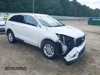 2017 Kia Sorento LX z VIN 5XYPGDA57HG197895, wystawiony jako IAAI lot #42265132 z przebiegiem 100 154 mil mil oraz . Historia ofert i sprzedaży dostępna na DreamBid. Obrazek 1.