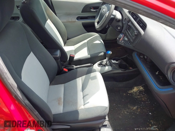 2013 Toyota Prius One with VIN JTDKDTB37D1549555, listed as a IAAI auction lot 42112384 with 238,754 mi miles and . Bid and sale history available at DreamBid. Image 5.