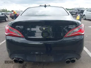 2015 Hyundai Genesis Coupe 3.8L Base z VIN KMHHU6KJ7FU126210, wystawiony jako IAAI lot #42371364 z przebiegiem 92 719 mil mil oraz . Historia ofert i sprzedaży dostępna na DreamBid. Obrazek 16.