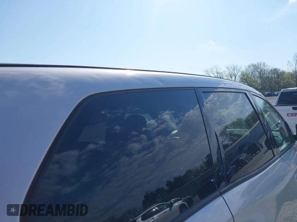 2014 Nissan Pathfinder S z VIN 5N1AR2MN0EC631828, wystawiony jako IAAI lot #42000263 z przebiegiem 181 121 mil mil oraz . Historia ofert i sprzedaży dostępna na DreamBid. Obrazek 14.